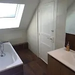 Maison Avec Piscine, Boulodrome Dans Les Pyrenees * Asson