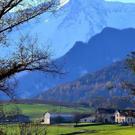 Casa vacanze Maison Avec Piscine, Boulodrome Dans Les Pyrénées