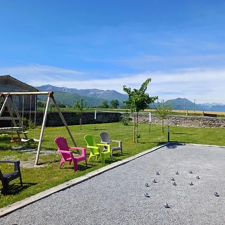 Maison Avec Piscine, Boulodrome Dans Les Pyrenees בית נופש