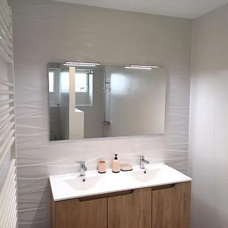 Maison Avec Piscine, Boulodrome Dans Les Pyrenees בית נופש *