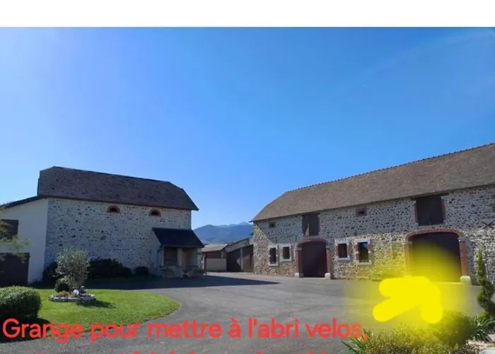 Maison Avec Piscine, Boulodrome Dans Les Pyrenees Σπίτι διακοπών *